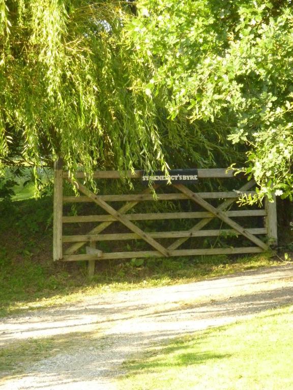 St Benedicts Byre B&B Crowhurst  Eksteriør bilde